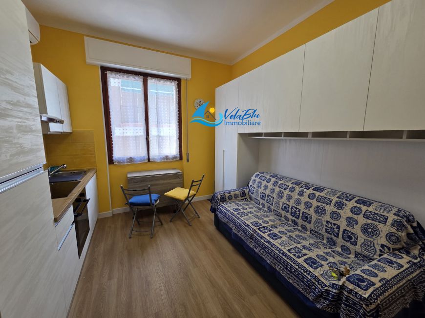 LA CASA DEL SOLE | San Bartolomeo al Mare (IM) - Monolocale
