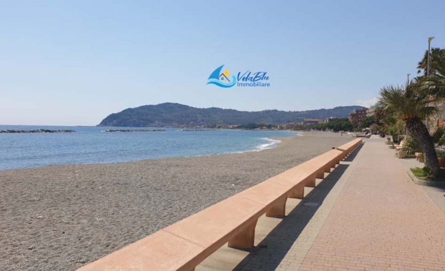 LA CASA DEL SOLE | San Bartolomeo al Mare (IM) - Monolocale
