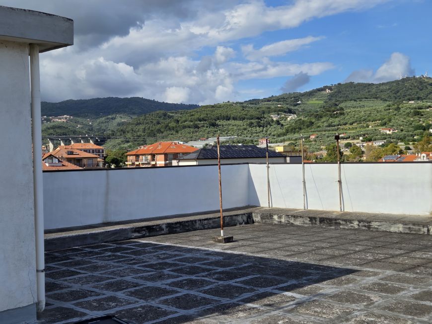 LA CASA DEL SOLE | San Bartolomeo al Mare (IM) - Monolocale