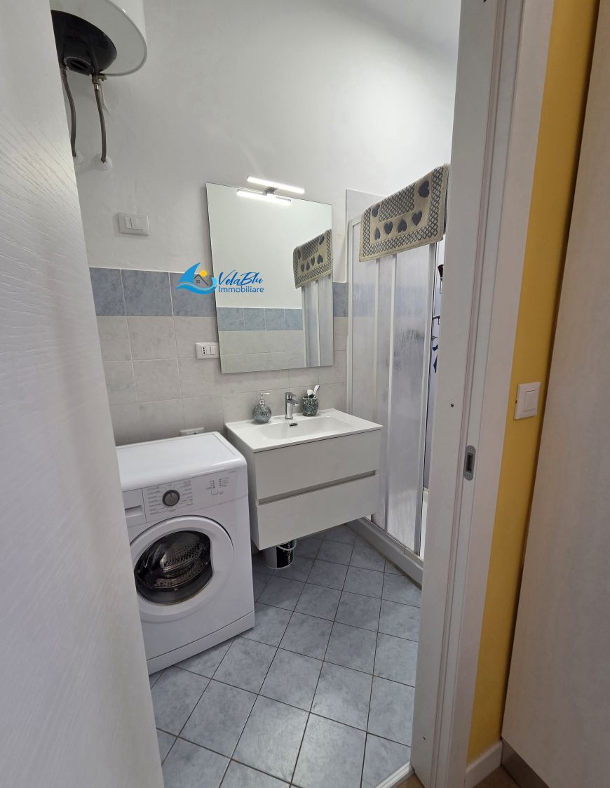 LA CASA DEL SOLE | San Bartolomeo al Mare (IM) - Monolocale