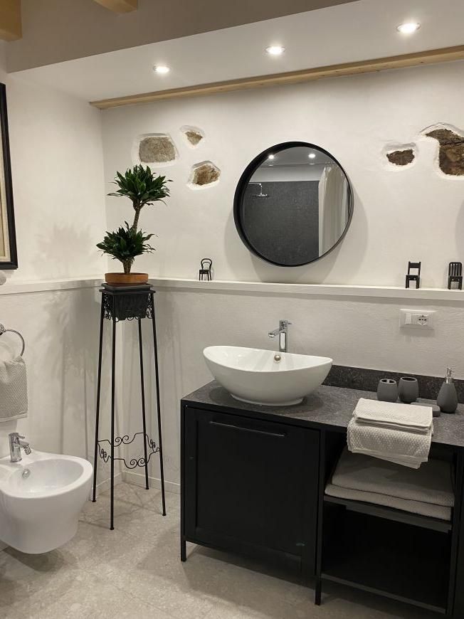 All'ombra del Carrubo | San Bartolomeo al Mare (IM) - Three bedroom apartment