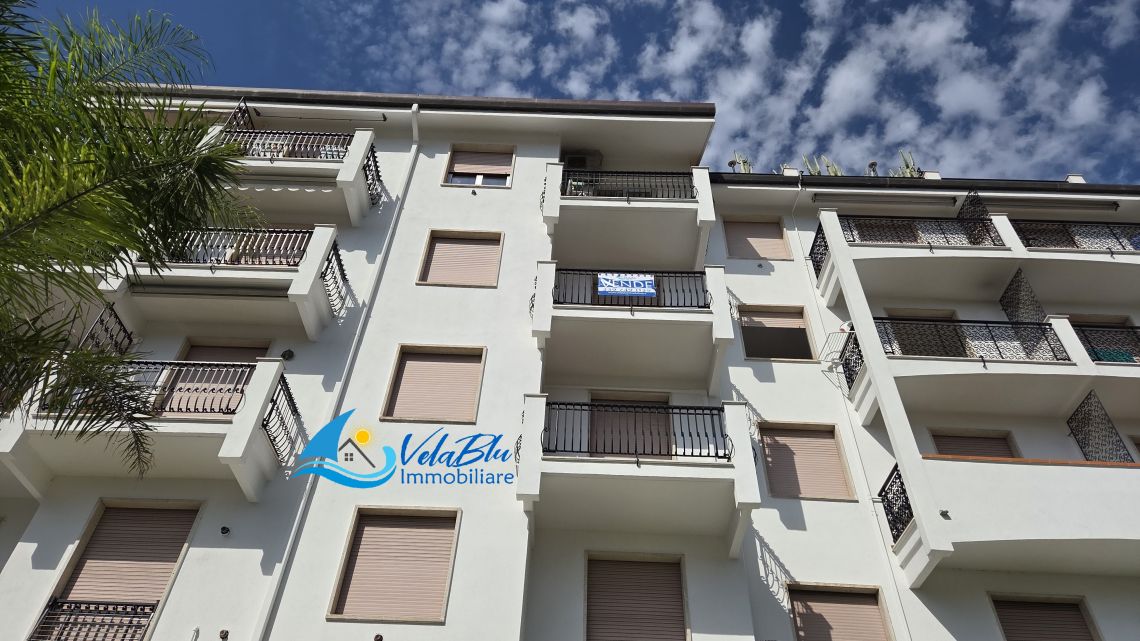 IL MARE DIETRO L'ANGOLO | San Bartolomeo al Mare (IM) - Three bedroom apartment