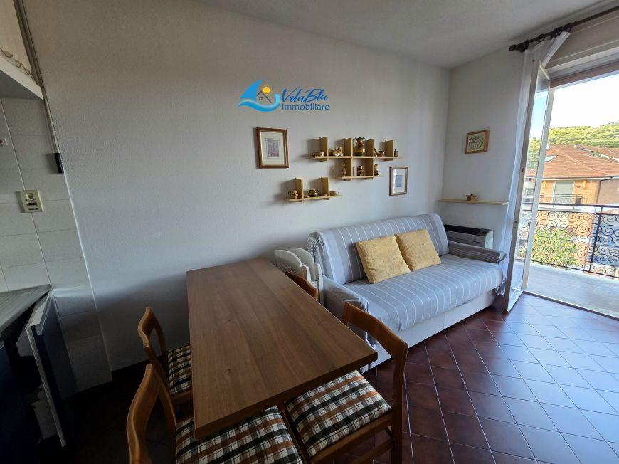 BORGO E MARE | San Bartolomeo al Mare (IM) - Appartamenti