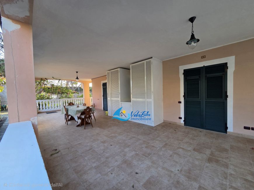 AD UN PASSO DAL BLU | Cervo (IM) - Bilocale con portico e giardino