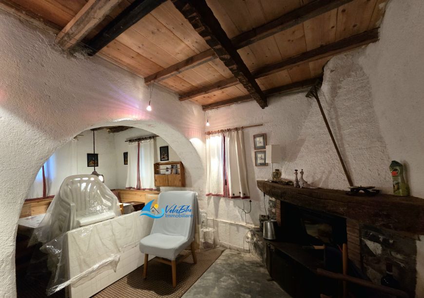 IL RIFUGIO TRA I VIGNETI | Ranzo (IM) - Terratetto unifamiliare