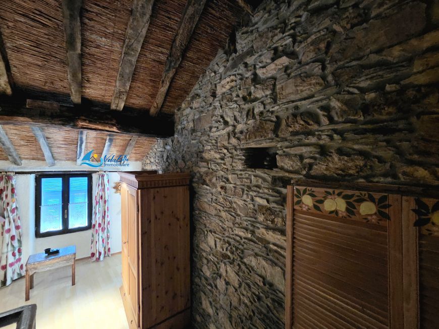 IL RIFUGIO TRA I VIGNETI | Ranzo (IM) - Terratetto unifamiliare