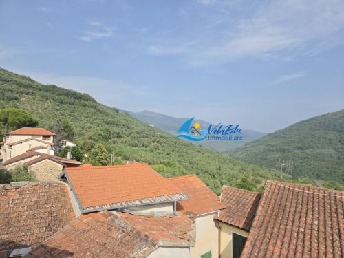 Candeasco - Frazione di Borgomaro (IM) Terratetto unifamiliare